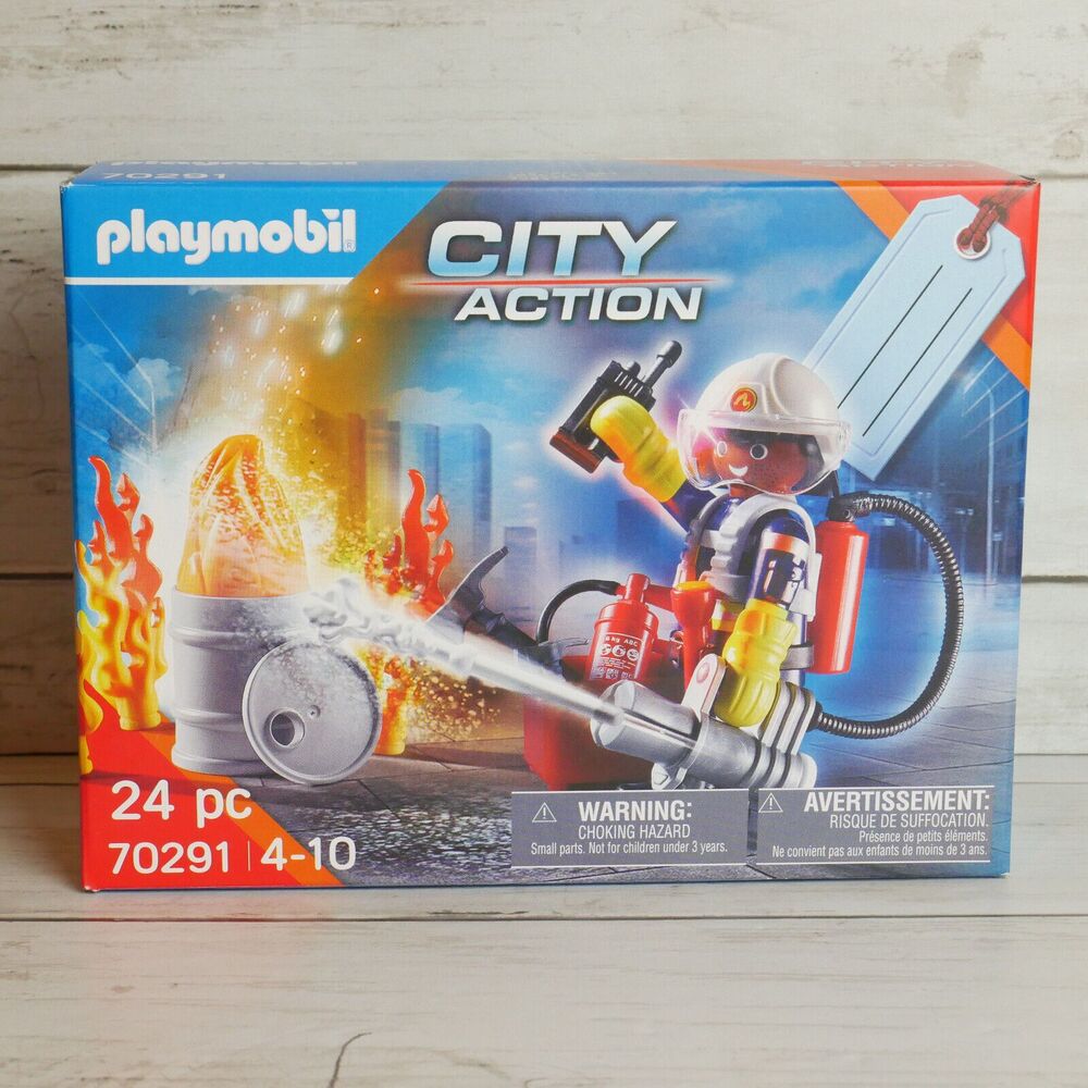 Playmobil City Action Fire Rescue Building 24 PC Set 70291 NEW